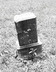 Humble Negro Cemetery, Humble, Texas 0508101302BW (4592291256).jpg