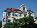 Vista dell'eclettica Casa degli Artisti nel vivace quartiere bohémien di Schwabing