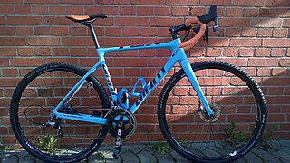 <span class="mw-page-title-main">Cyclo-cross bicycle</span> Bicycle designed for cyclo-cross racing