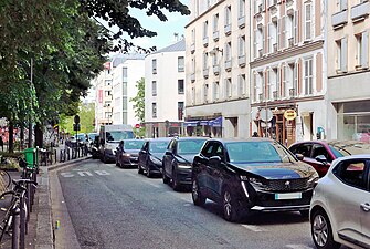 La rue vue depuis le boulevard Lefebvre en 2024.