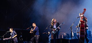 <span class="mw-page-title-main">Mumford & Sons</span> British folk rock band