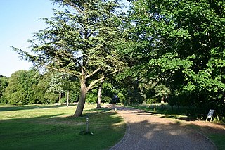 <span class="mw-page-title-main">Nowton Park</span> Park in Nowton, England