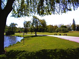 The creation of an important stream water garden in Metz's centre during the early 1970s was one of the materializations of Jean-Marie Pelt's works on urban ecology. Plan d'Eau 2.jpg