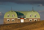 Thumbnail for File:Refugio Militar Capitan Cobo - Pico Veleta - Sierra Nevada - 2014-08-07.jpg