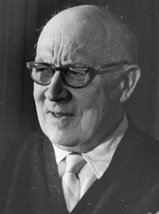 <span class="mw-page-title-main">Gustaf Molander</span> Swedish film director (1888–1973)