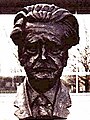 Busto dello scrittore Hugh MacDiarmid a Edimburgo