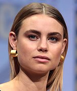 Lucy Fry (36102137926) (cropped).jpg