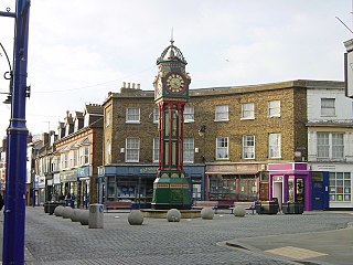 <span class="mw-page-title-main">Sheerness</span> Town in Kent, England