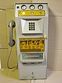 G+M pay phone (Italy).jpg