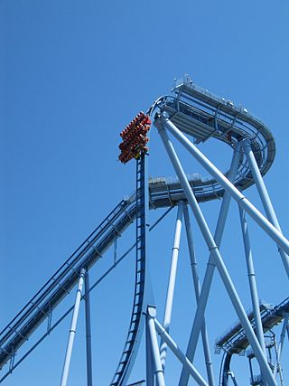 <span class="mw-page-title-main">Dive Coaster</span> Roller coaster model