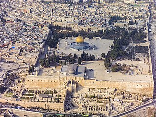 <span class="mw-page-title-main">Temple Mount</span> Religious site in Jerusalem