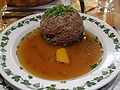 Leberknödel als Suppeneinlage