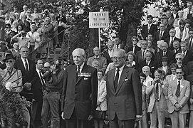 Opening Bevrijdingsmuseum in Nijmegen en herdenking Operatie Market Garden Bri, Bestanddeelnr 933-0801.jpg