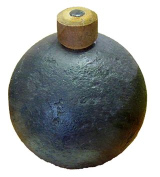 <span class="mw-page-title-main">Bomb</span> Explosive weapon that uses exothermic reaction