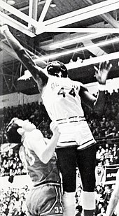 Haywood during his season at Detroit Spencer Haywood College.jpg