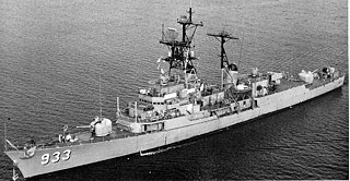 USS <i>Barry</i> (DD-933) US Navy destroyer commissioned 1956