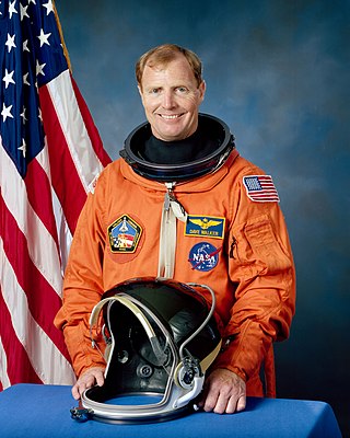 <span class="mw-page-title-main">David M. Walker (astronaut)</span> American astronaut (1944–2001)