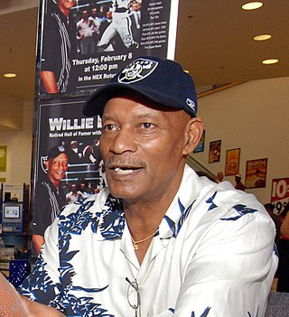 <span class="mw-page-title-main">Willie Brown (American football)</span> American football player, coach and administrator (1940–2019)