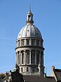 * Nomination: The dome of the basilique Notre Dame at Boulogne-sur-Mer, France. -- MJJR 21:54, 4 November 2007 (UTC) * * Review needed