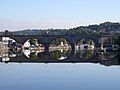 Châteaulin : le pont sur l'Aulne en plein centre-ville 1 (Bridge at Châteaulin).