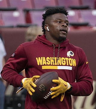 <span class="mw-page-title-main">Chris Thompson (running back)</span> American football player (born 1990)