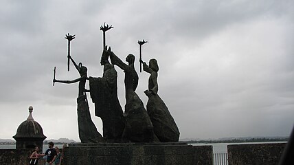 Silhouette of Statues in Isleta de San Juan