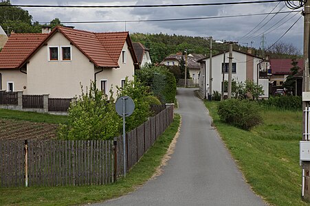 Tlucná : rue latérale.