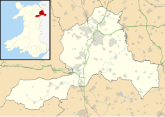 Mapa konturowa Wrexham, blisko centrum u góry znajduje się punkt z opisem „Katedra Matki Bożej Bolesnej we Wrexham”