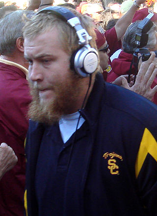 <span class="mw-page-title-main">Sam Baker (offensive tackle)</span> American football player (born 1985)