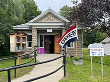 George Gamble Library, Danbury NH.jpg