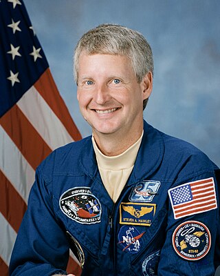 <span class="mw-page-title-main">Steven Hawley</span> American astronaut