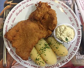 Le tablier de sapeur ou gras-double à la lyonnaise.