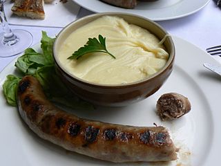 <span class="mw-page-title-main">Aligot</span> French cheese and potato dish