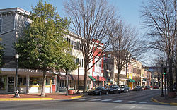 Dover, Delaware şehri merkezinde West Lockerman Sokağı 2001