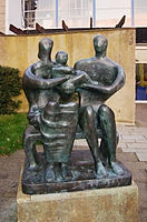 Family Group (1950), Henry Mooreren lana, Stevenage (Hertfordshire).