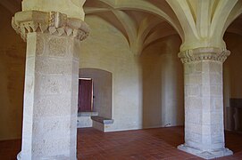 Interior do Castelo de Evoramonte - Apr 2011.jpg