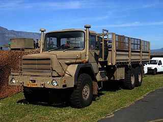 <span class="mw-page-title-main">SAMIL 100</span> 10-ton 6x6 truck