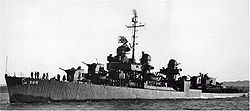 USS Aulick (DD-569) 24 февраля 1945 года у полуострова Меэ, Калифорния