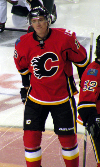 <span class="mw-page-title-main">Blair Jones</span> Canadian ice hockey player