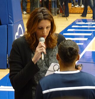 <span class="mw-page-title-main">Kara Wolters</span> American basketball player (born 1975)