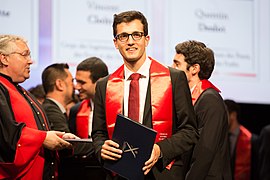 Cérémonie de remise des diplômes à la promotion X 2012 pour les élèves de l'Ecole polytechnique (35280328665).jpg