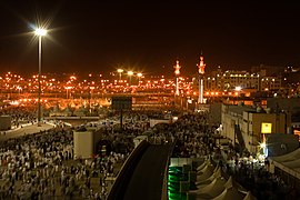 A large crowd of pilgrims heading to the Jamarat Bridge