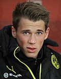 Thumbnail for File:Erik Durm 2014 (cropped).jpg