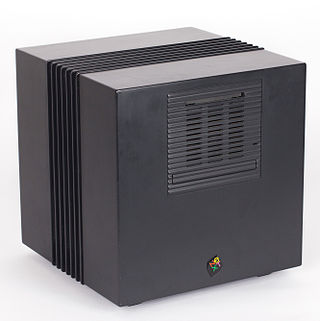 <span class="mw-page-title-main">NeXTcube</span> Workstation computer by NeXT