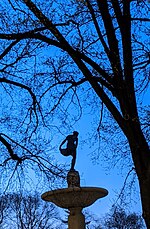 Thumbnail for File:The Pulitzer Fountain - Pomona 02.jpg