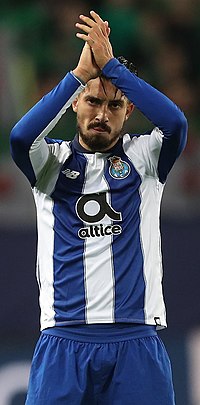 Alex Telles 2018.jpg