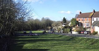 <span class="mw-page-title-main">Chiseldon</span> Human settlement in England