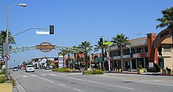 Encino Commons in Encino, 2010