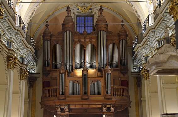 Orgues de la cathédrale Sainte-Réparate de Nice.