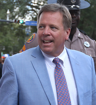 <span class="mw-page-title-main">Jim McElwain</span> American football coach (born 1962)